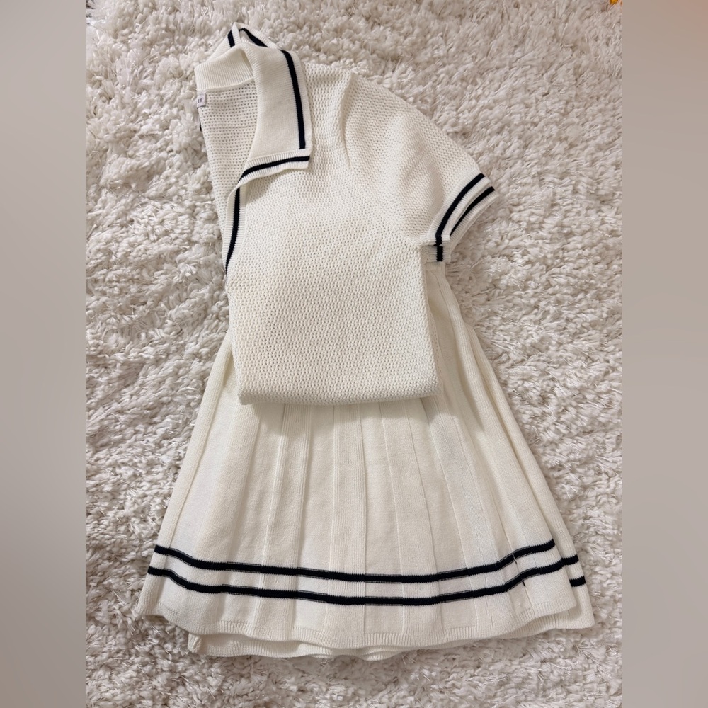 Sincerely Jules Cream Knit shirt and tennis skirt with shorts sz L skort